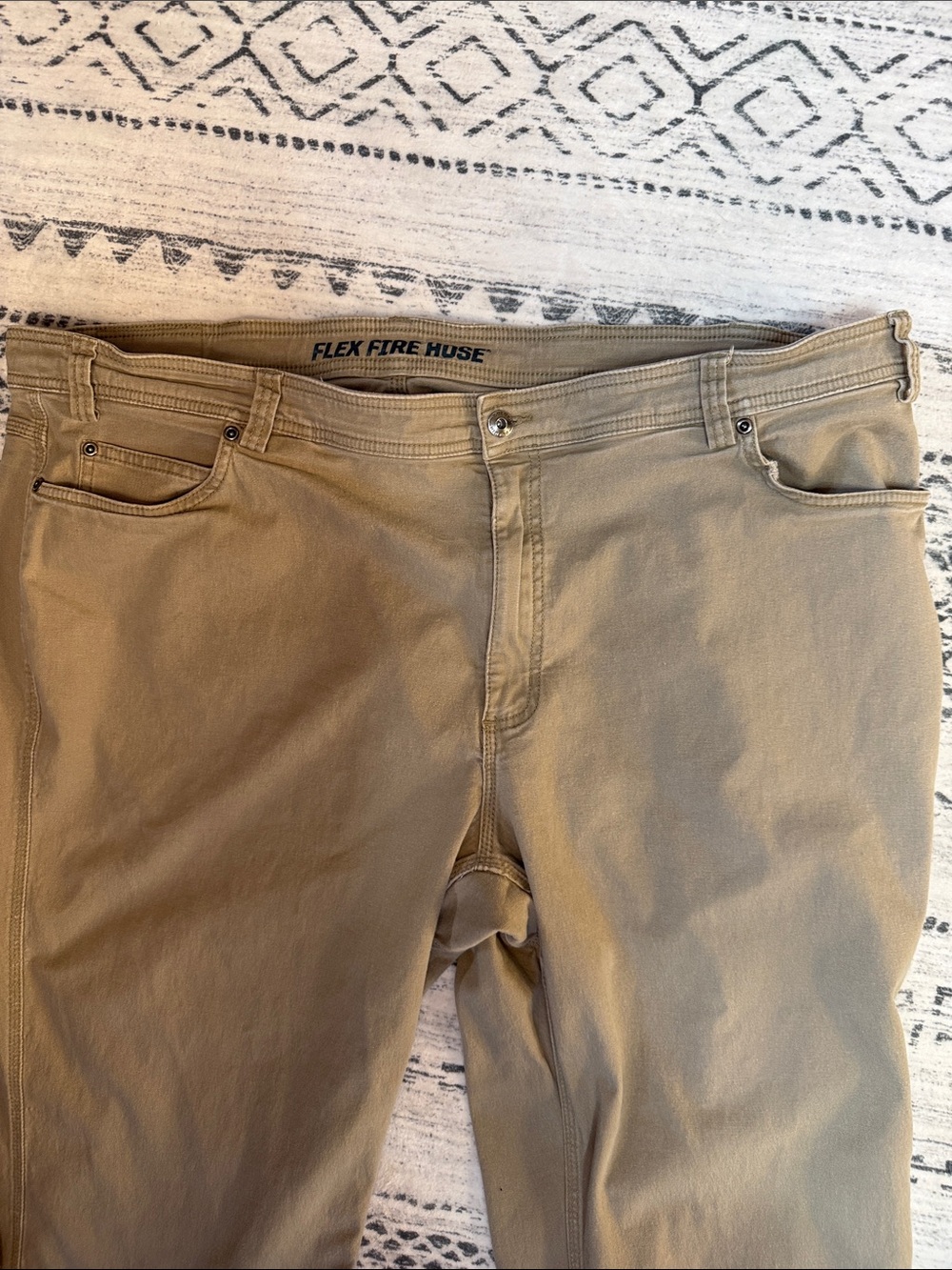 Duluth Trading Co Tan Cargo Pants
